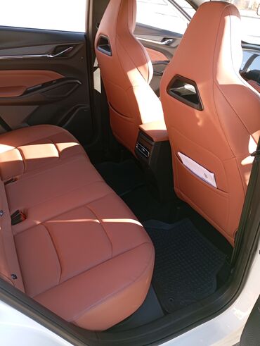 Changan: Changan X5 Plus: 2025 г., 1.5 л, Робот, Бензин, Кроссовер — 14