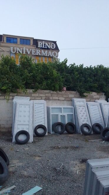 Plastik pəncərələr: Bi̇nə sovxozda leri̇k marketi̇n yaninda dopdan qi̇yməti̇nə qapi — 4