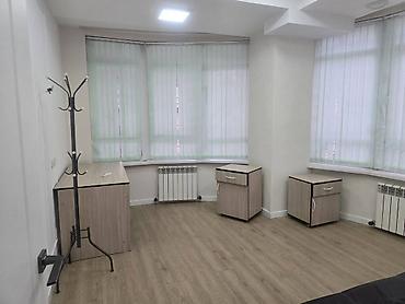 Аренда офисов: Сдается в аренду нежилое помещение/офис, 2 комнаты с холлом, отдельным at lalafo.kg — 1 Аренда офисов: Сдается в аренду нежилое помещение/офис, 2 комнаты с холлом, отдельным — 1