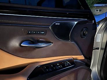 jac aion: Lexus ES: 2019 г., 2.5 л, Автомат, Гибрид, Седан — 9