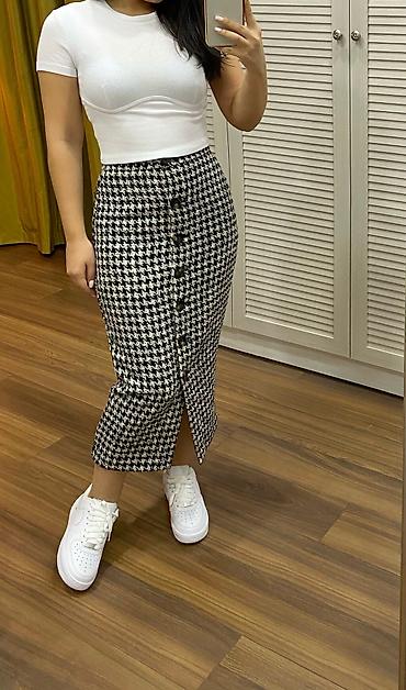 твидовое: Твидовая юбка Zara — 1