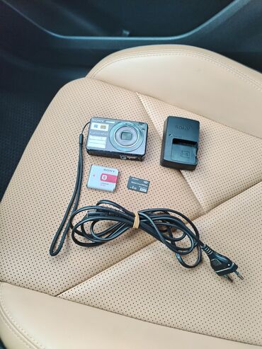 Fotokameralar: Sony Cyber-shot Dsc W-120 reqemsal fotoaparat 7.2 megapixel aparat tam -da lalafo.az — 4 Fotokameralar: Sony Cyber-shot Dsc W-120 reqemsal fotoaparat 7.2 megapixel aparat tam — 4