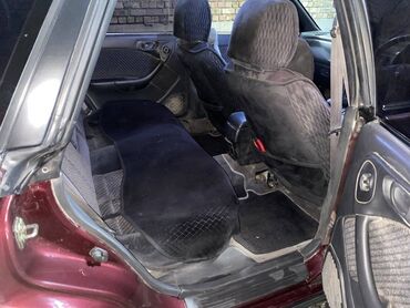 Subaru: Subaru Legacy: 1996 г., 2 л, Механика, Бензин, Универсал — 12