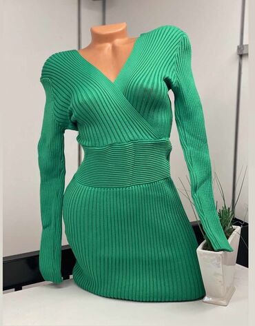 tvid haljine: S (EU 36), color - Green, Other style, Long sleeves