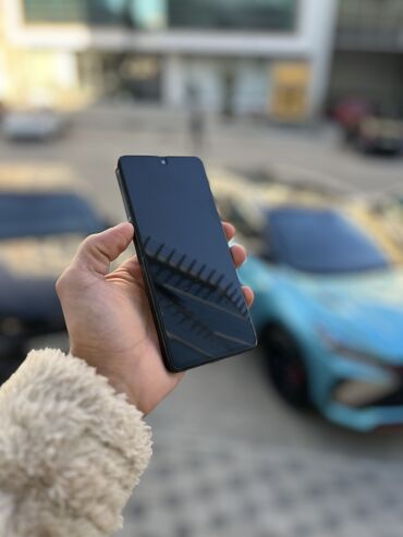 redmi note 11 ekran: Redmi Note 13, 256 ГБ, цвет - Черный, Сенсорный, Беспроводная зарядка, Две SIM карты
