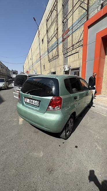 xpeng g3: Chevrolet Aveo: 2004 г., Бензин, Хэтчбэк — 4