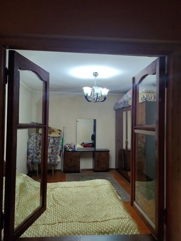 Həyət evləri və villaların satışı: Həzi Aslanov qəs. 5 otaqlı, 200 kv. m, Kredit yoxdur, Orta təmir — 7