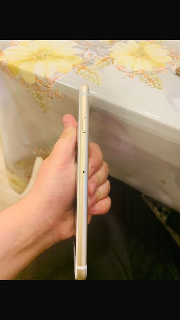 ayfon 6s ikinci el: IPhone 6s, < 16 ГБ, Серебристый, Отпечаток пальца