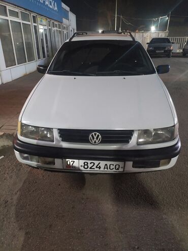 Volkswagen: Volkswagen : 1995 г., 2 л, Механика, Бензин, Универсал