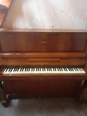 Pianino satilir 120 azn lalafo.az -da Pianino satilir 120 azn