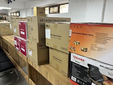 Apple iPhone: IPhone 16 Pro, Space Gray, 100 % — 16