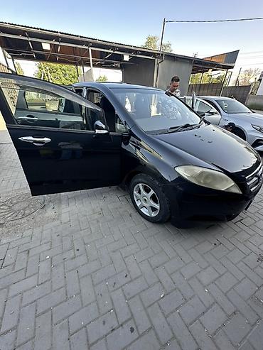 Honda Edix: 2005 г., 1.7 л, Автомат, Бензин, Хэтчбэк