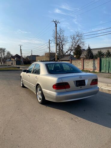 Кондиционеры: Mercedes-Benz E-Class: 2001 г., 3.2 л, Автомат, Бензин, Седан