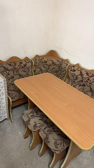 study table: Кухонный уголок с обеденным столом и табуретами + тумба Состав — 2