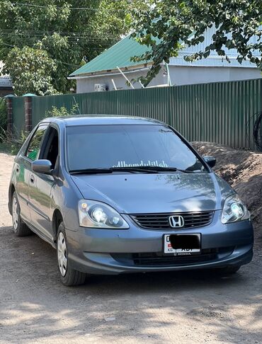 срочно продаю хонда серви: Honda Civic: 2004 г., 1.4 л, Механика, Бензин, Хэтчбэк