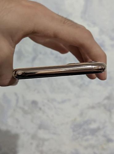 iphone cs: IPhone 11 Pro Max, 64 GB, Qızılı, Face ID — 5