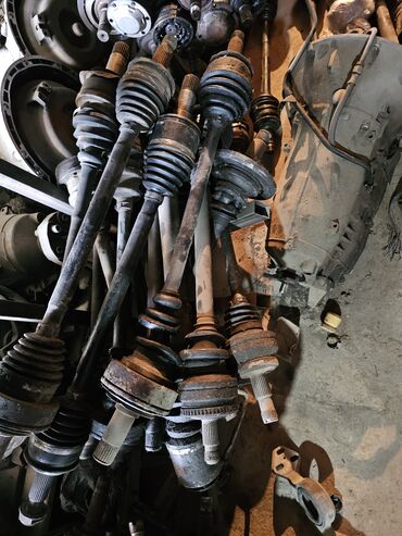 Другие автозапчасти: Mercedes-benz карданы гранаты суппорта эластичные муфты редукторы w124 at lalafo.kg — 4 Другие автозапчасти: Mercedes-benz карданы гранаты суппорта эластичные муфты редукторы w124 — 4