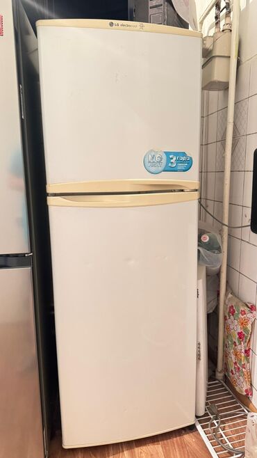 миний холодильник: Двухкамерный холодильник LG Electrocool с системой No Frost. Основные