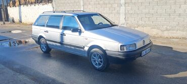 автомобиль пасат: Volkswagen Passat: 1990 г., 1.8 л, Механика, Бензин, Универсал