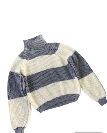 вязаный джемпер: Женский свитер