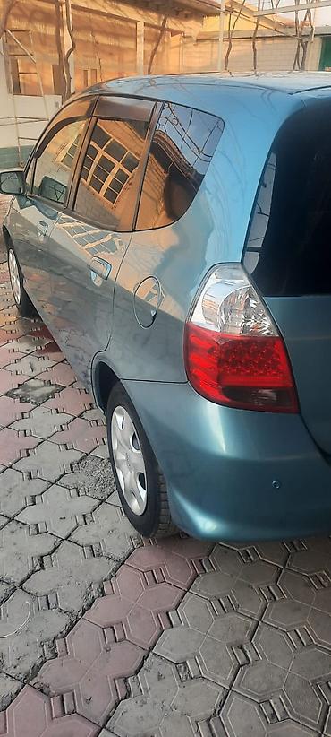 Honda: Honda Fit: 2005 г., Вариатор, Бензин, Хэтчбэк — 1