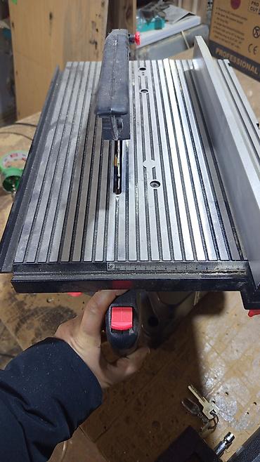 Alətlər: AŞAĞI YERİ YOXDUR TƏCİLİ SATILIR AZ İŞLƏNİB ZhongYue 12" Miter Saw — 1