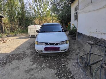 дэу дамас: Daewoo Nexia: 2002 г., 1.5 л, Механика, Бензин, Седан