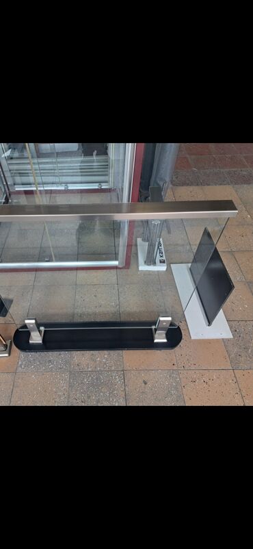 Balkon məhəccərləri: Balkon məhəccəri, Şüşə, Pulsuz çatdırılma — 10