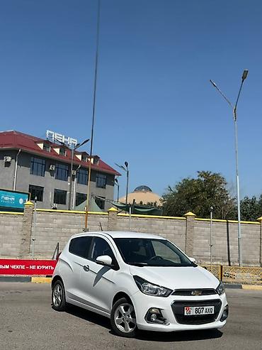 spark 2020: Chevrolet Spark: 2017 г., 1 л, Вариатор, Бензин, Хэтчбэк — 10