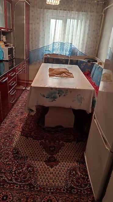 Продажа коттеджей и домов: 3 комнаты, 120 м², 6 соток, Бишкек, Кара-Жыгач ж/м Собственник — 11