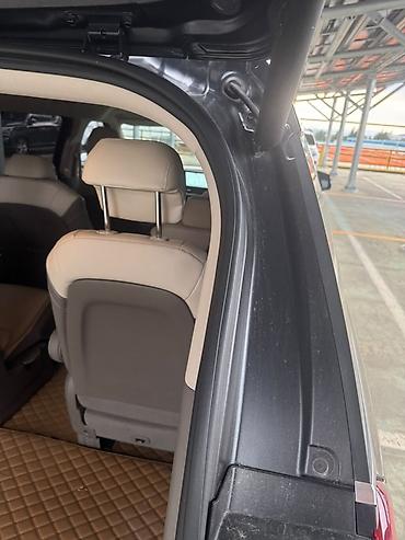 Kia: Kia Carnival: 2020 г., Минивэн — 42