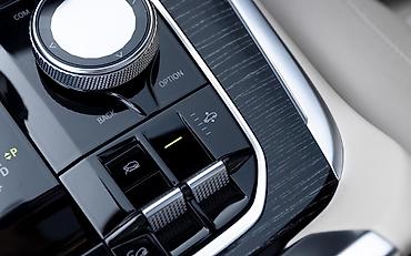 2022: BMW X7: 2022 г. — 4