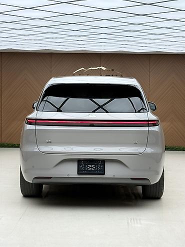 Lixiang: Lixiang L6: 2024 г., 1.5 л, Автомат, Электромобиль — 4