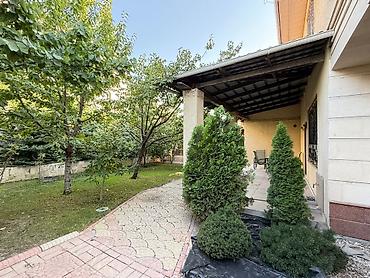 Продажа коттеджей и домов: 🏡 Продаётся роскошный дом в престижном районе! 📍 Район: Магистраль / — 18