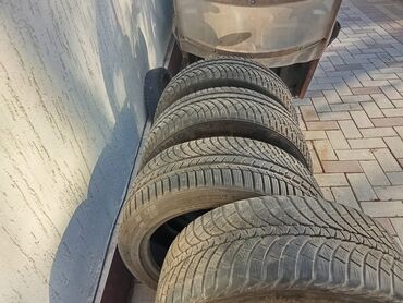 шины на рекс спринтер: Комплект из 4 автомобильных шин. Характеристики: - Размер: 245/45 R18