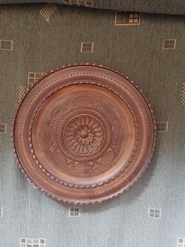 dekoracije za uskrs prodaja: VINTAGE TANJIR UKRASNI 
28,5cm PREČNIK
BEOGRAD
MOGUĆ DOGOVOR — 1