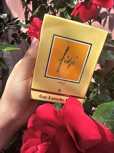 fidji parfüm: Guy Laroche – Fidji Parfum - Brend: Guy Laroche - Xüsusiyyət: Parfum — 1
