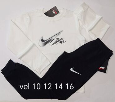 Komplet trenerke: Nike, 122-128, Unisex — 8