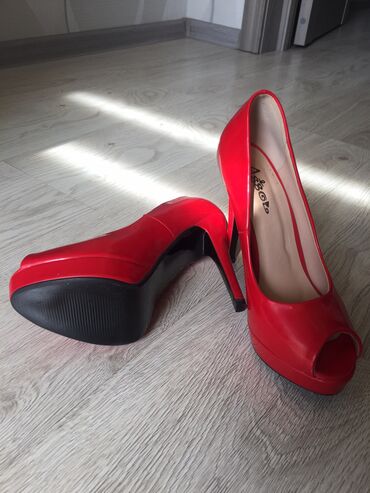 обувь из турции: Туфли 38, цвет - Красный