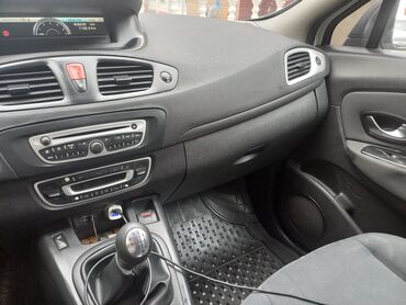 Renault: Renault Grand Scenic: 1.5 l | 2009 il 420000 km Van/Minivan — 6