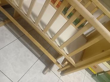 işlenmiş kravat: Oğlan və qız üçün, İşlənmiş, Beşik, Yellənmə mexanizmi ilə — 4