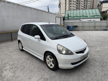 tayota runx: Honda Fit: 2001 г., 1.3 л, Автомат, Бензин, Хэтчбэк