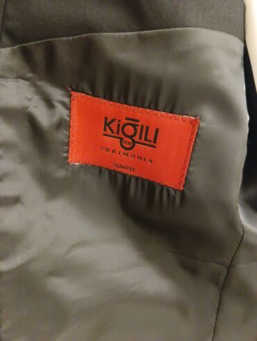 Kostyumlar: Kastyumlar hamısı satılır. hamısı 1 dəfə geyinilib. 3ü birlikdə bu — 9