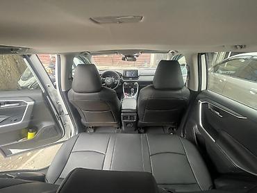 Toyota: Toyota RAV4: 2019 г., 2.5 л, Автомат, Гибрид, Кроссовер — 9