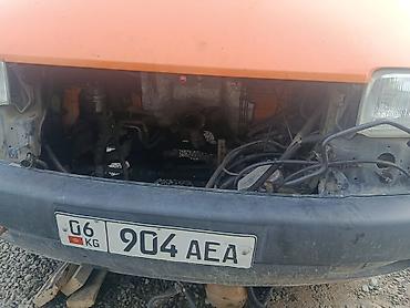 трехдверный: Volkswagen Transporter: 1996 г., 2.4 л, Механика, Пикап — 7