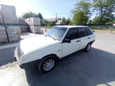 Volkswagen: ВАЗ (ЛАДА) 2109: 1998 г., 1.5 л, Механика, Бензин, Хэтчбэк