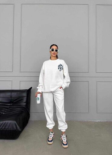 Gornji i donji deo: Full termo modeli
S M L
4300din
2 za 7500 na lalafo.rs — 15 Gornji i donji deo: Full termo modeli
S M L
4300din
2 za 7500 — 15