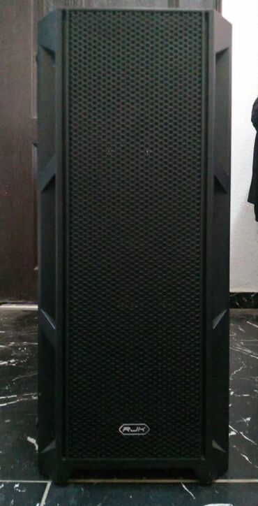 Desktop računari i radne stanice: Svetleci Gejmer racunar novije generacije DDR4-Povoljno-Odlican — 6