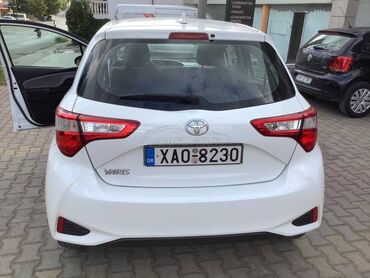 Toyota: Toyota Yaris: 1.5 l. | 2017 έ. Χάτσμπακ — 2