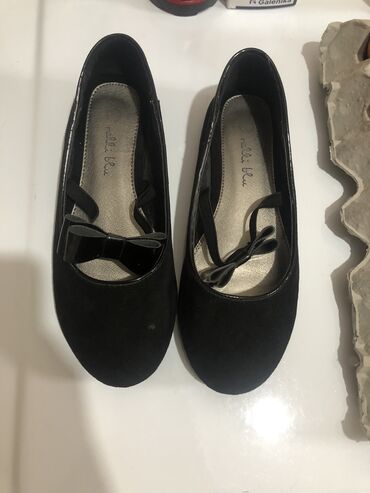 dzemper beneton m: Ballet shoes, Baldino, Size - 32